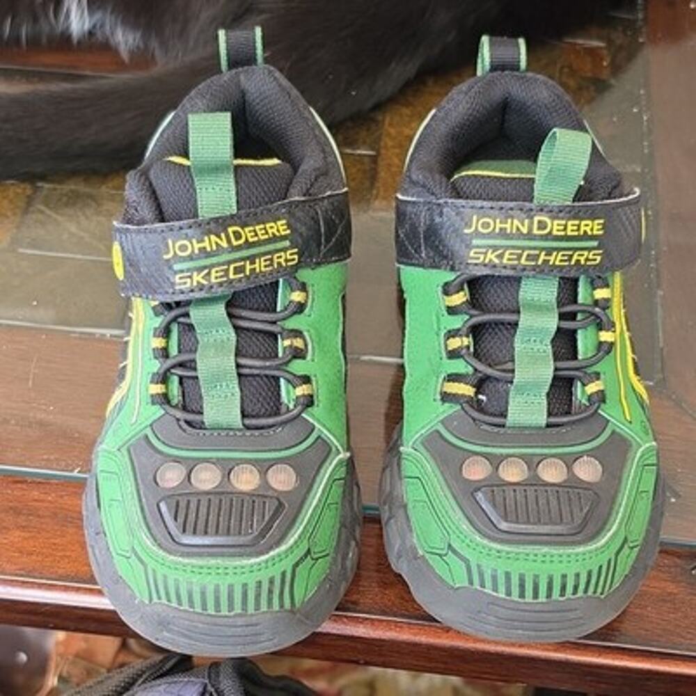 Skechers x John Deere Boys Adventure Track Rugged Brights Light Up kids US 13